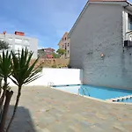 Flat Select Fuente Del Oro * Sanxenxo