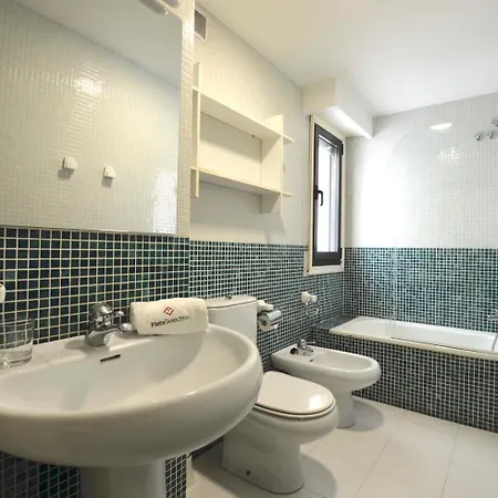 Flat Select Fuente Del Oro * Sanxenxo